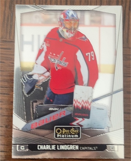 2024-25 O-Pee-Chee Platinum #167 Charlie Lindgren — front