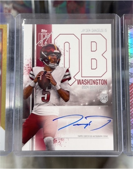 2024 Topps Signature Class QB Jayden Daniels — front