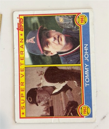 1983 Topps #736 Tommy John — front