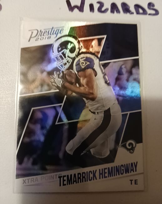 2018 Panini Prestige #147 Temarrick Hemingway — front