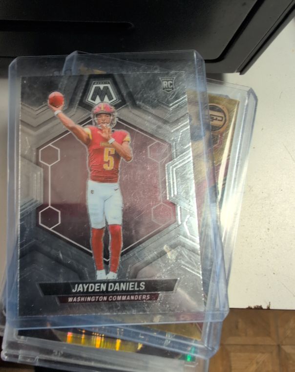 2024 Panini Mosaic #302 Jayden Daniels — front