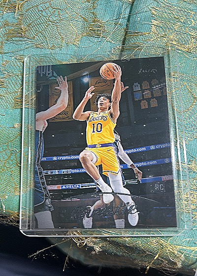 2022-23 Panini Prizm #10 Austin Reaves — front