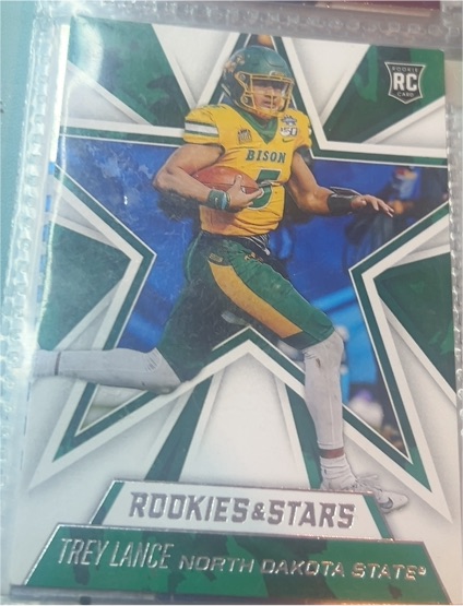 2021 Panini Chronicles Draft Picks Rookies and Stars #303 Trey Lance — front