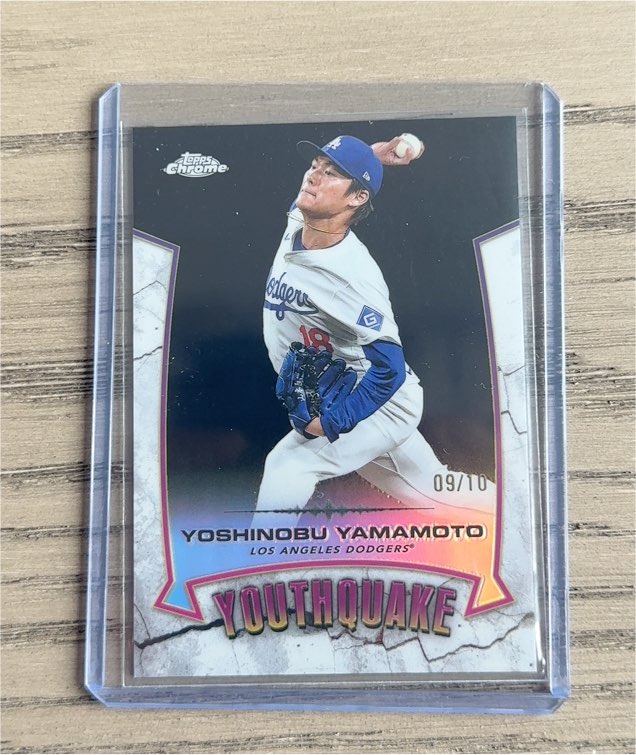 2020 Topps Chrome Youthquake #YQ52 Yoshinobu Yamamoto — front