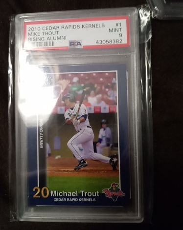 2010 Cedar Rapids Kernels Rising Alumni #1 Mike Trout — front
