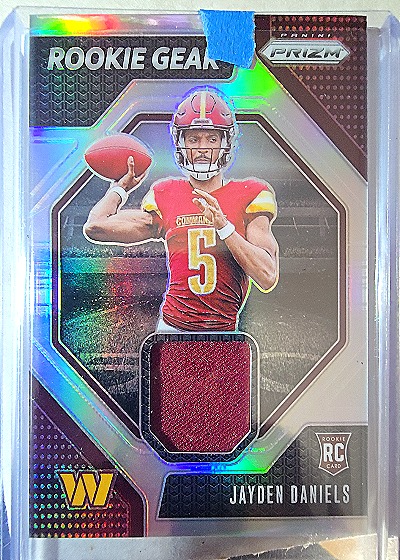 2024 Panini Prizm Rookie Gear #RG-JDS Jayden Daniels — front
