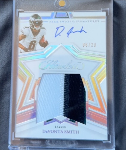 2022 Panini Flawless #06 DeVonta Smith — front