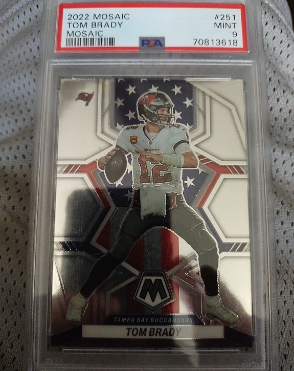 2022 Panini Mosaic #251 Tom Brady — front