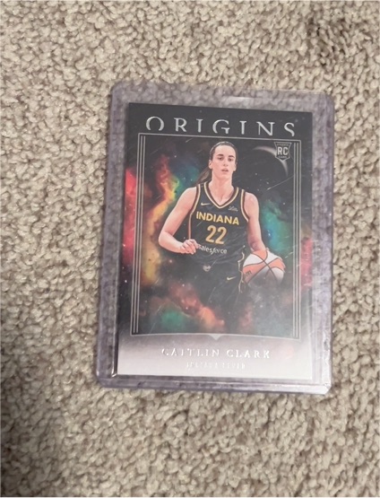 2024 Panini Origins #22 Caitlin Clark — front