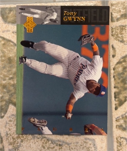 1994 Upper Deck #219 Tony Gwynn — front
