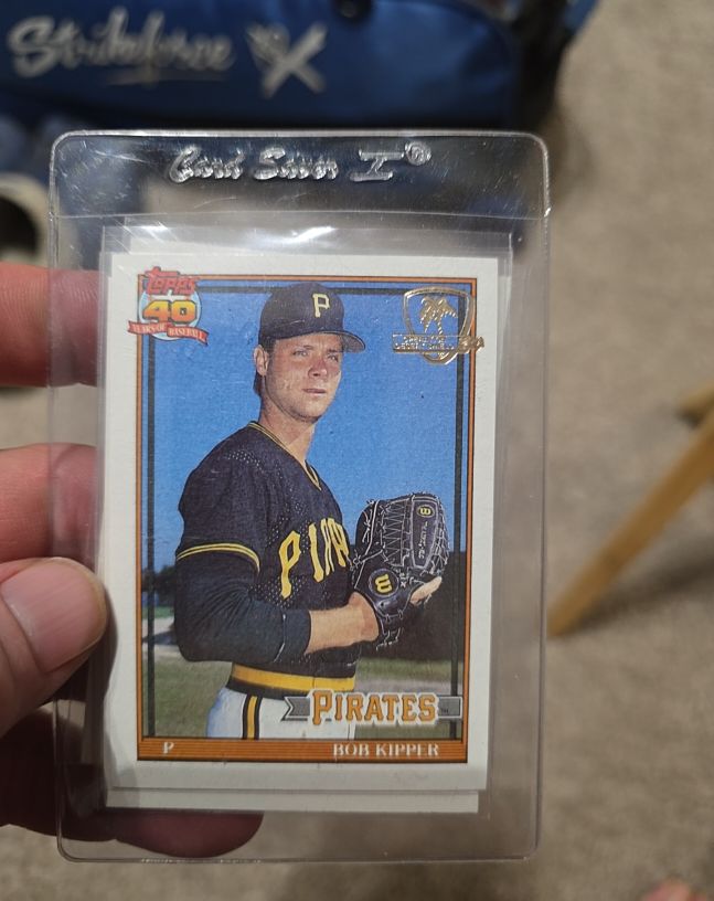 1991 Topps Desert Shield #551 Bob Kipper — front