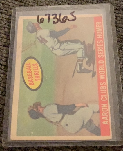 1959 Topps #467 Hank Aaron Clubs World Series Homer — front