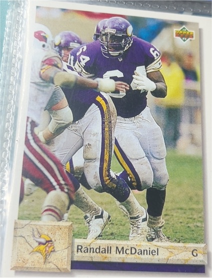 1992 Upper Deck #469 Randall McDaniel — front
