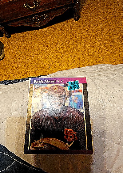 1989 Donruss #28 Sandy Alomar Jr. Rated Rookie — front