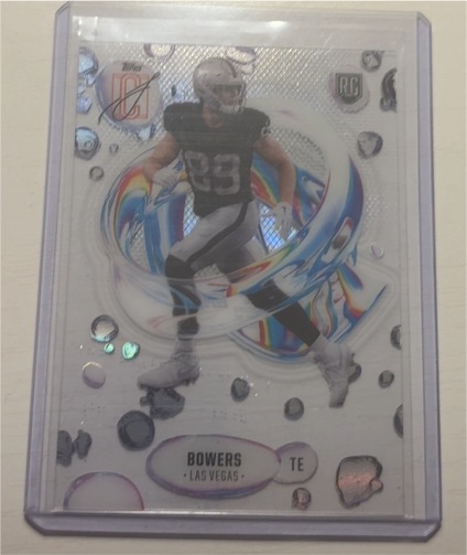 2025 Topps Signature Class #F-6 Brock Bowers Fluidity — front