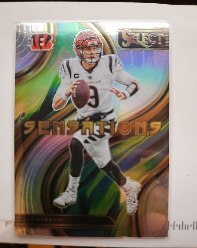 2022 Panini Select Sensations #SEN-5 Joe Burrow — front