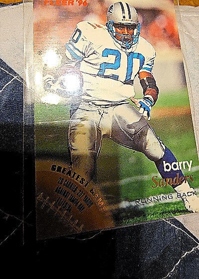 1996 Fleer #47 Barry Sanders — front