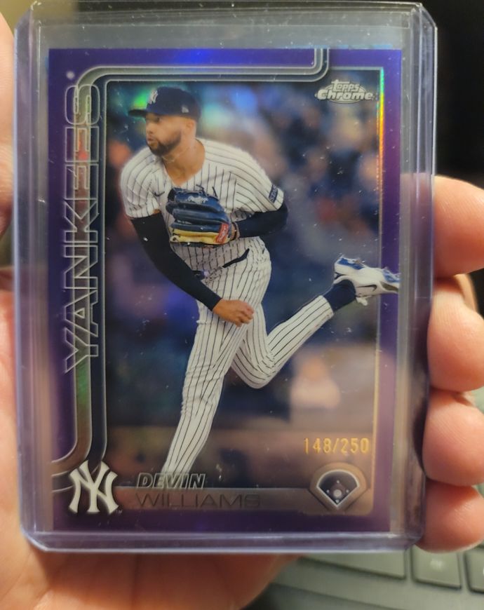 2025 Topps Chrome #148/250 Devin Williams — front