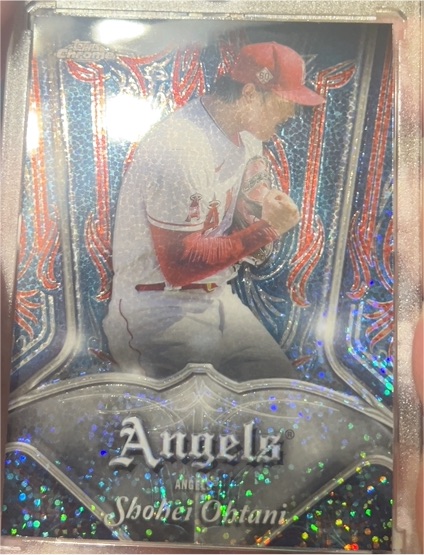 2022 Topps Chrome Pinstriped #P-1 Shohei Ohtani — front