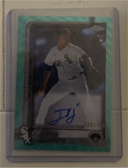 2025 Topps Chrome #RAJI Jairo Iriarte Rookie Card — front