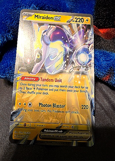2023 Pokémon TCG Scarlet & Violet Base Set #081 Miraidon ex — front