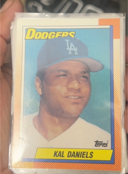 1990 Topps #585 Kal Daniels — front