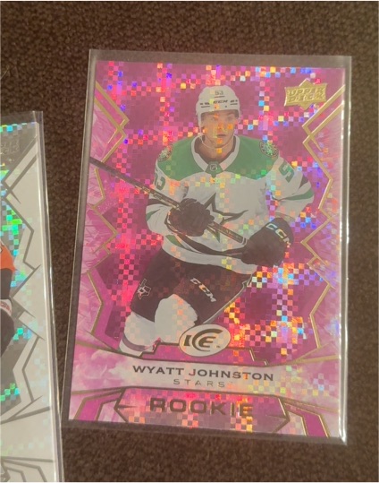 2022-23 Upper Deck Ice #Wyatt Johnston Rookie Pink — front