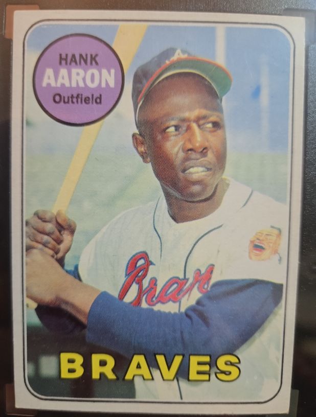 1969 Topps #100 Hank Aaron — front