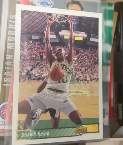 1992-93 Upper Deck #240 Shawn Kemp — front