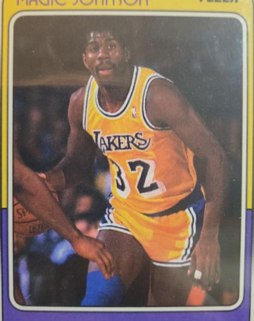 1988 Fleer #67 Magic Johnson — front