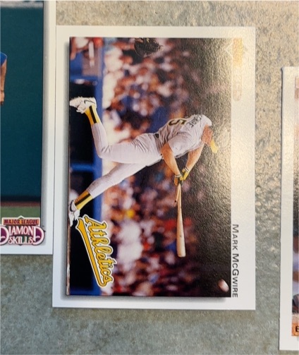 1992 Upper Deck #153 Mark McGwire — front