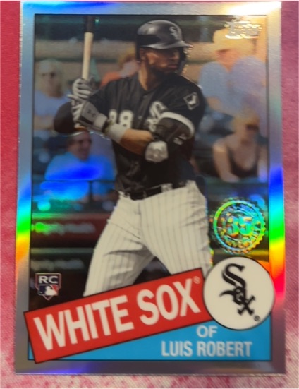 2020 Topps Chrome 1985 Topps #85TC-17 Luis Robert Rookie Card — front