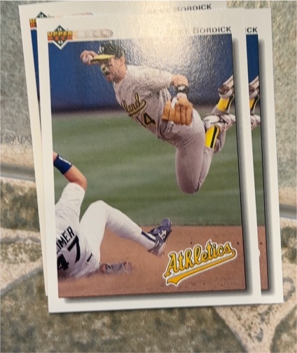 1992 Upper Deck #727 Mike Bordick — front