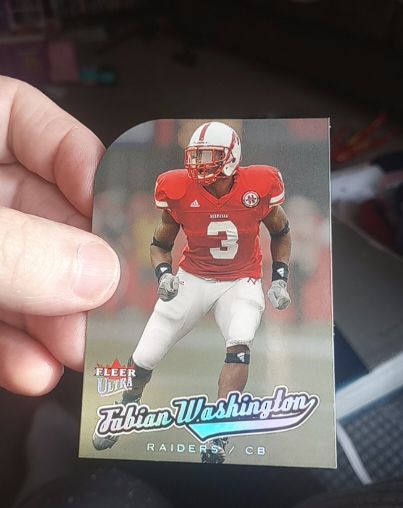 2005 Fleer Ultra Gold Medallion #244 Fabian Washington — front