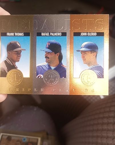 1994 Donruss Triple Play Medalists #3 Frank Thomas / Rafael Palmeiro / John Olerud — front