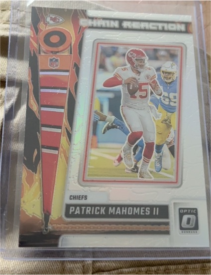 2023 Donruss Optic Chain Reaction #CR-PM Patrick Mahomes II — front