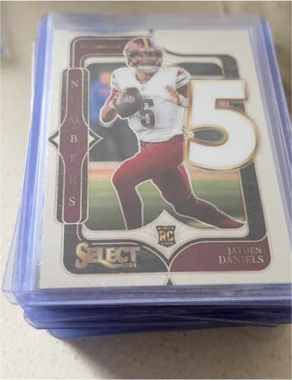 2024 Panini Select Numbers #23 Jayden Daniels — front