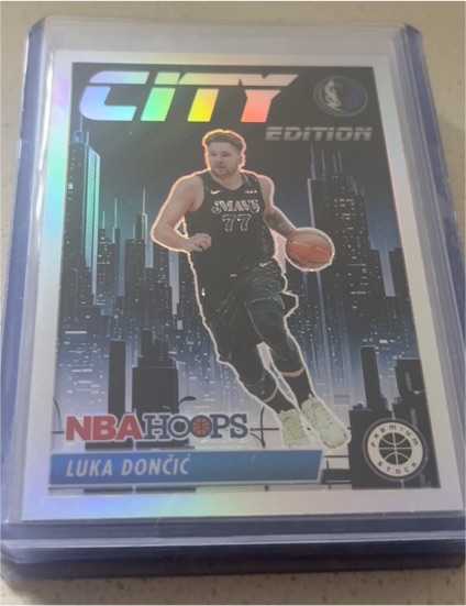2023-24 Panini NBA Hoops Premium Stock City Edition Silver Prizm #23 Luka Dončić — front