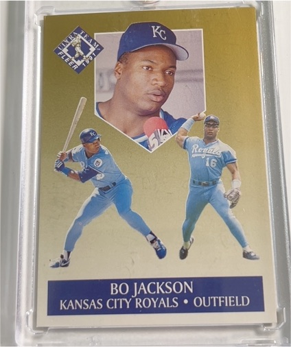 1991 Fleer Ultra Team #6 Bo Jackson — front