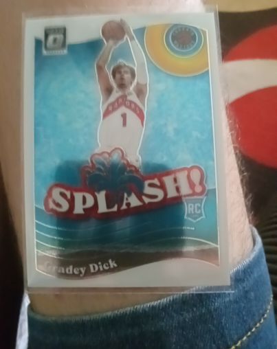 2023-24 Panini Donruss Optic #9 Gradey Dick Splash Rookie — front
