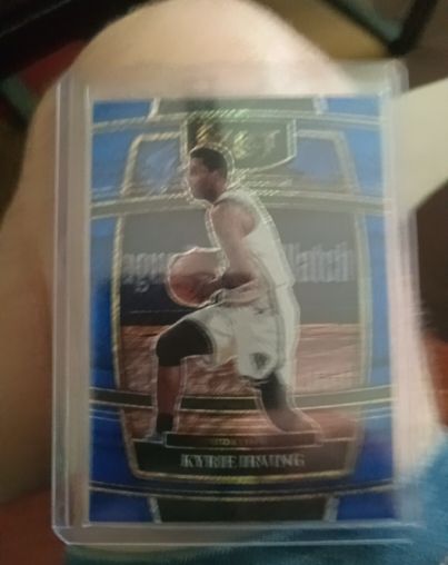 2021-22 Panini Select #80 Kyrie Irving — front