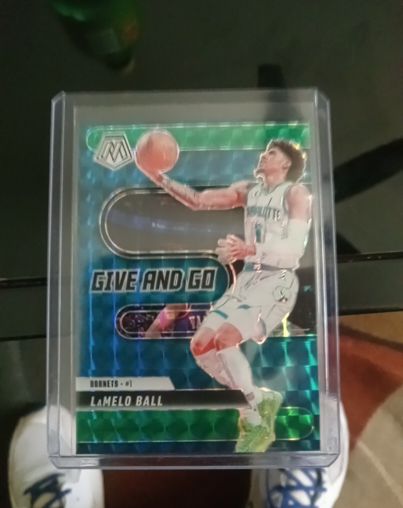 2020-21 Panini Mosaic #262 LaMelo Ball — front