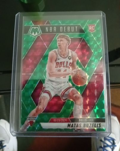 2024-25 Panini Mosaic NBA Debut #257 Matas Buzelis — front