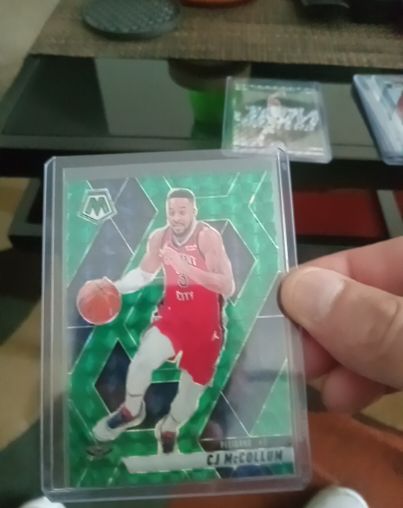 2020-21 Panini Mosaic #3 CJ McCollum — front
