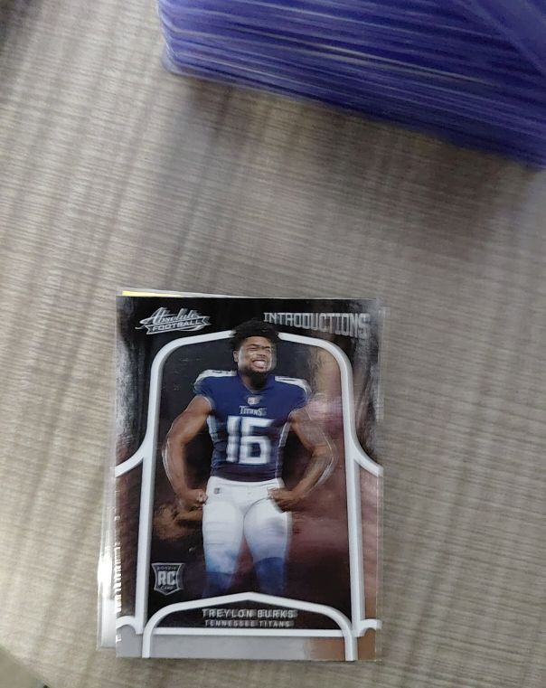 2022 Panini Absolute Introductions #INT-16 Treylon Burks — front