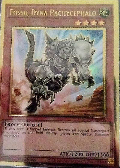 Yu-Gi-Oh! 2011 MGED-EN008 Fossil Dyna Pachycephalo — front