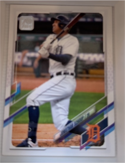 2021 Topps #595 Jonathan Schoop — front