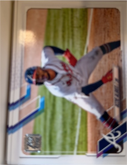 2021 Topps #500 Ozzie Albies — front