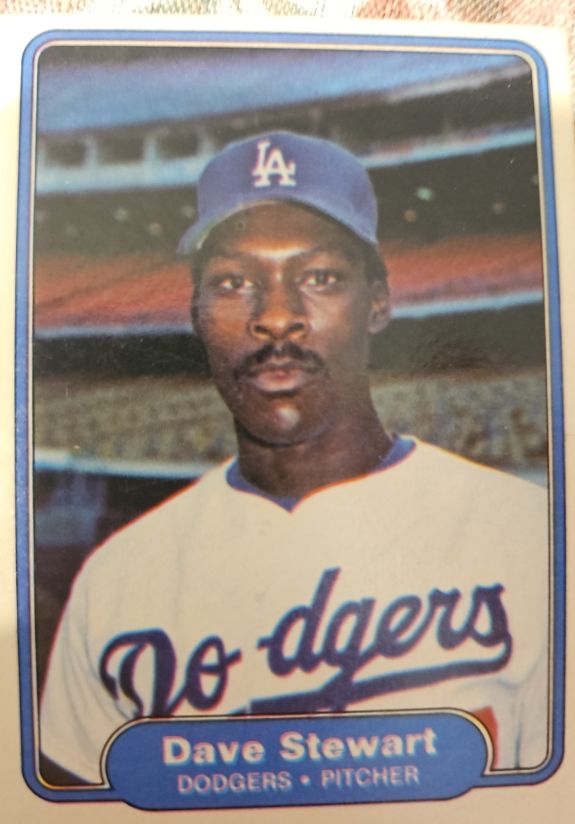 1982 Fleer #24 Dave Stewart — front