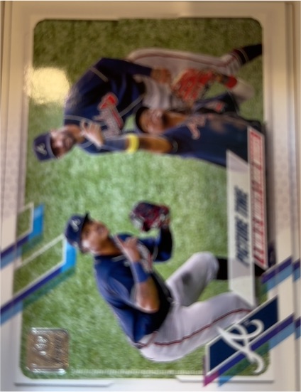 2021 Topps #372 Picture Time Atlanta Braves Ronald Acuna Jr. — front